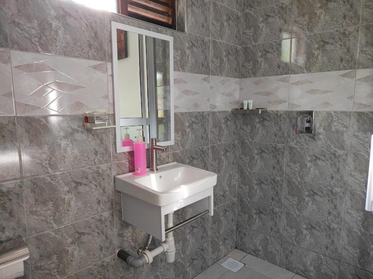 Appartamento Milimani Drive Livings Kisumu Esterno foto